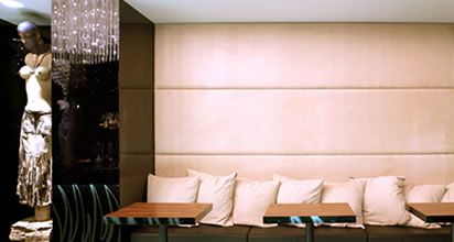 Art Noir Caf�